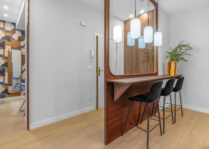 Lux Parking Included Appartement *